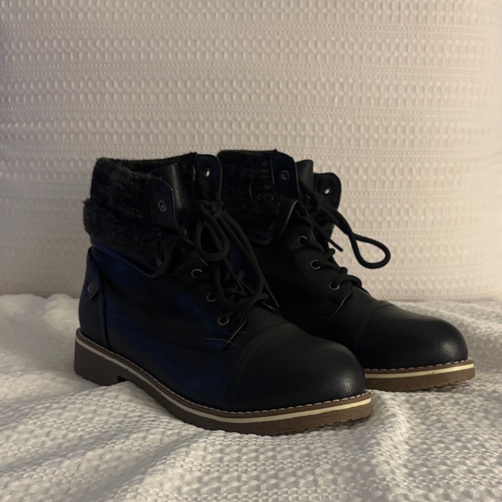 Dream Pairs Black Combat Boots